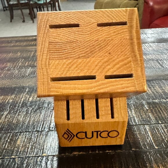 Cutco 8 Slot Wooden Oak Knife Block Made in USA - Picture 1 of 6